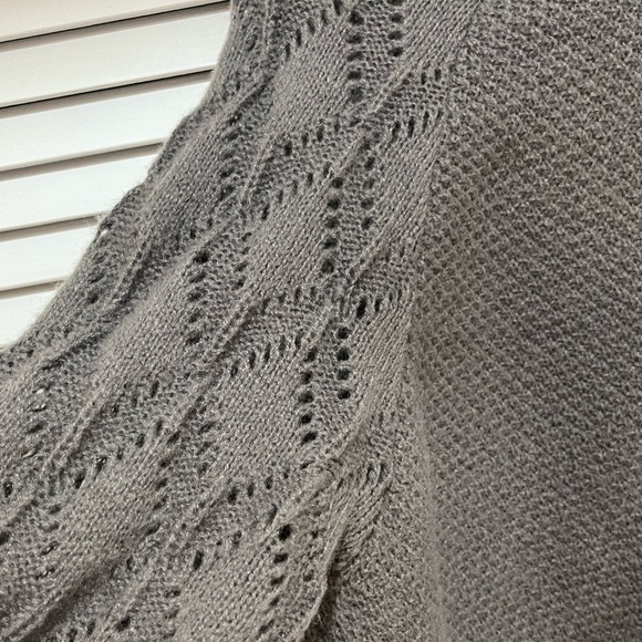 Women’s grey sweater - Picture 3 of 4
